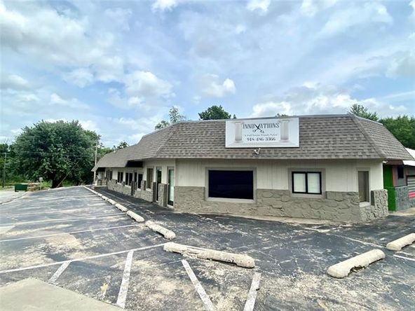405 N Eufaula Ave, Coweta, OK 74429